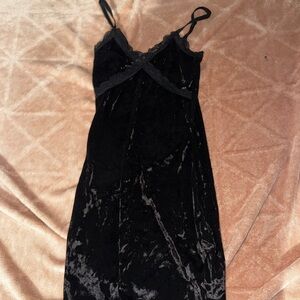 H&M Black Velvet Chemise with Spaghetti Straps